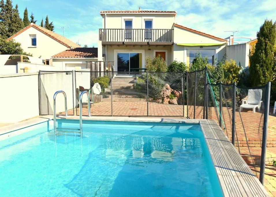 Grande Villa Neuve Avec Piscine Pres Mer Et Sete Баларук-ле-Бен Экстерьер фото